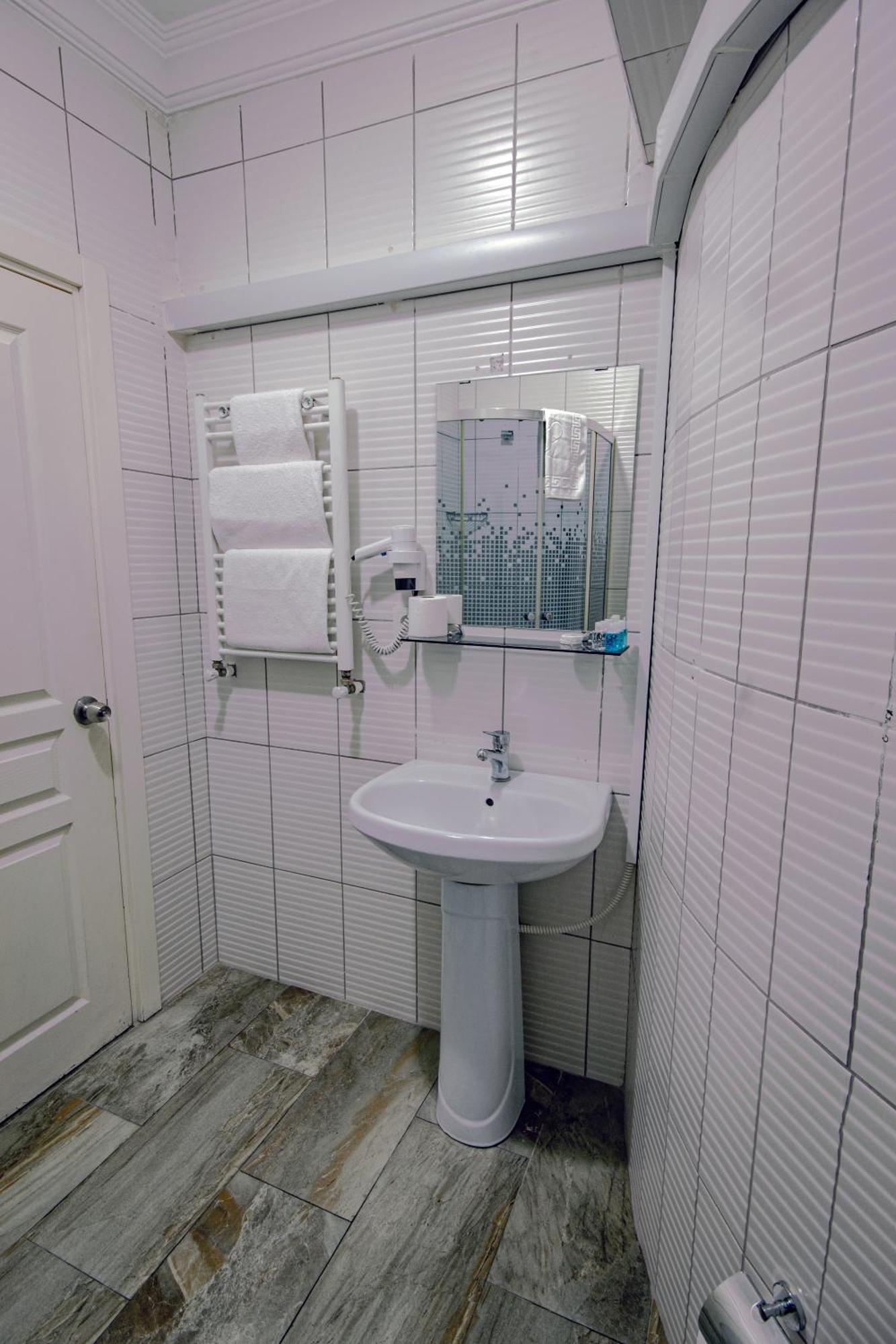 Iq Hotel Beyoglu อิสตันบูล ภายนอก รูปภาพ