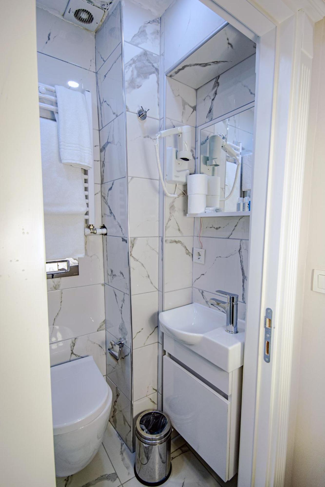 Iq Hotel Beyoglu อิสตันบูล ภายนอก รูปภาพ